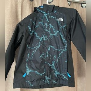 The North Face Boys'  Resolve Reflective Jacket Size S (7/8) Cascade Blue